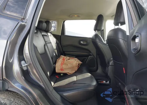 2018 Jeep Compass Trailhawk 4X4 z USA, uszkodzony, nr VIN 3C4NJDDB5JT450821